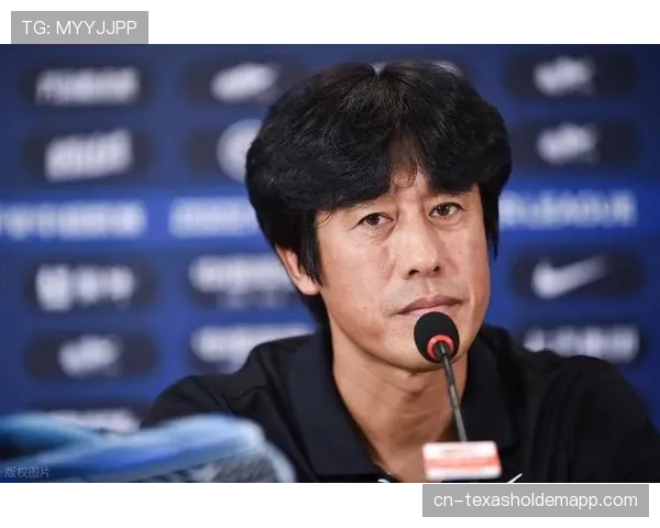 独家专访成都蓉城主帅徐正源:“我们的目标是保持稳定在前列” 独家专访成都蓉城主帅徐正源:“我们的目标是保持稳定在前列”